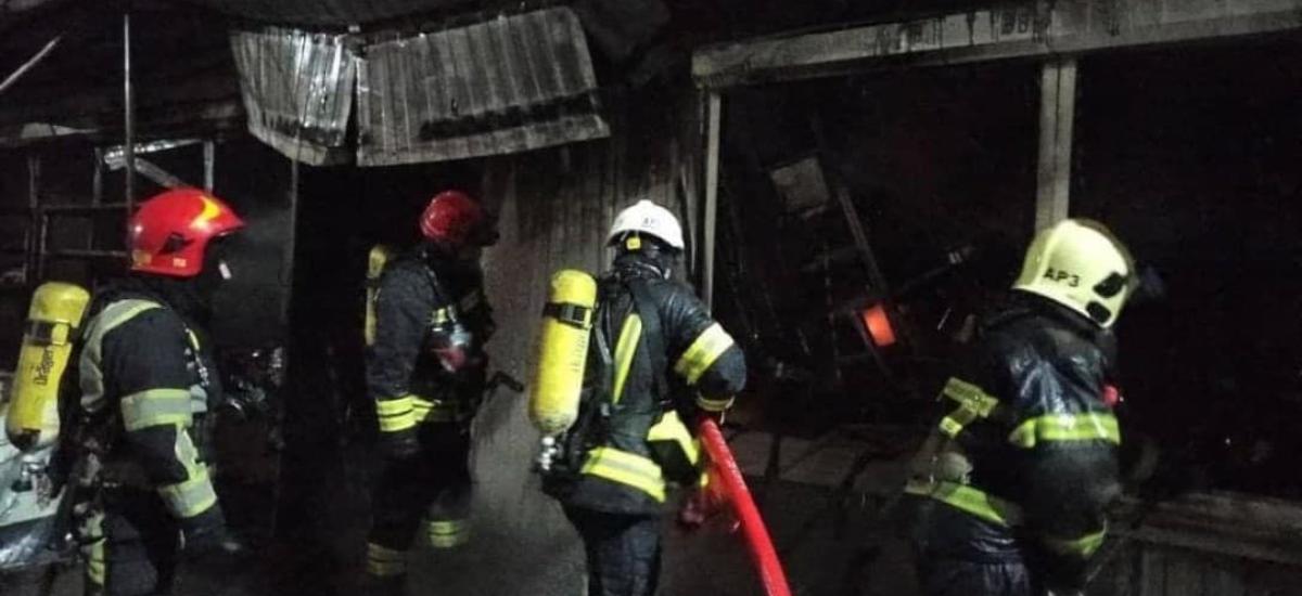 В Киеве горел на рынок "Оболонь"