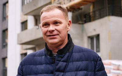 Ігор Кушнір забудував розкішними котеджами землю “Київміськбуду”