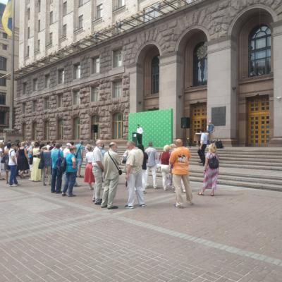 "Слуга народа" Качура - "качает" Киев