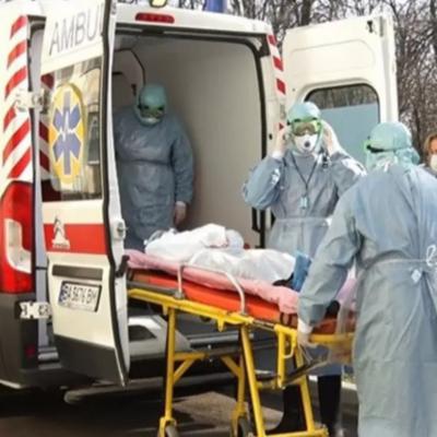 ТРЦ і ресторани знову закриють? Київ наближається до «червоної» зони