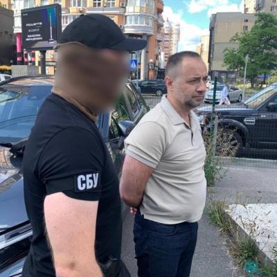 СБУ затримала колишнього керівника Департаменту соцполітики КМДА за розкрадання 75 млн грн, призначених для тяжкохворих